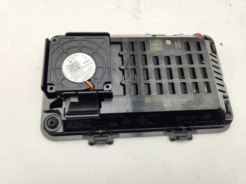 Foto 3ª: Centralita Motor ECU Volkswagen Passat R-LINE 4 MOTION 193CV [DXNB] (2024)