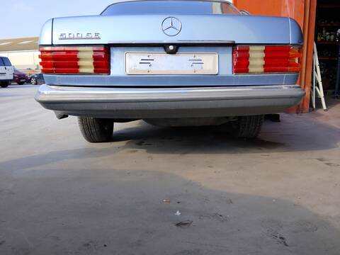 Foto 1ª: Paragolpes Trasero Mercedes Clase S 220 COUPE (1979)