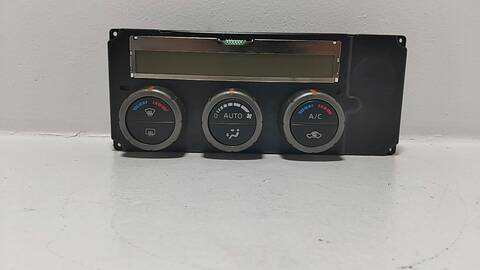Mando Climatizador Nissan Navara DOBLE CAB LE 4X4 171CV