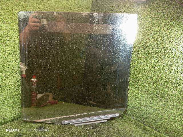 Foto 3ª: Luna Trasera Derecha Lexus LX 4.7 G 470 V8 (2002)