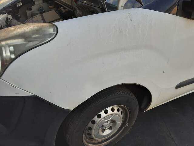 Foto 2ª: Aleta Delantera Izquierda Fiat Doblo 1.3 JTD 90CV 66KW [199A3000] (2010)