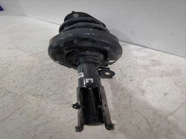 Foto 2ª: Amortiguador Delantero Derecho Toyota Corolla 1.8 VVTI HYBRID ZWE219) HATCHBACK 140CV [2ZR-FXE] (2018)