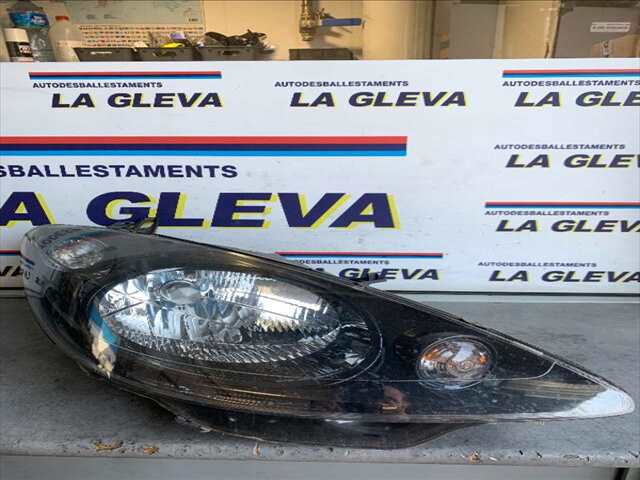 Faro Derecho Peugeot 1007 1.6 G