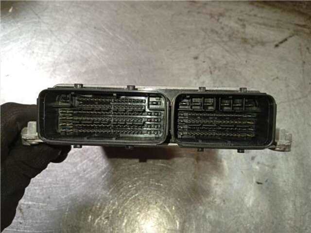 Foto 3ª: Centralita Motor ECU Citroen C3 1.2 C-SERIES [1.2 LTR. - 81 KW 12V E-THP - PURETECH]