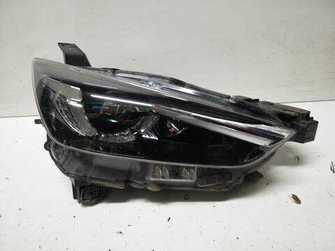 Faro Derecho Mazda CX3 G DK) S5