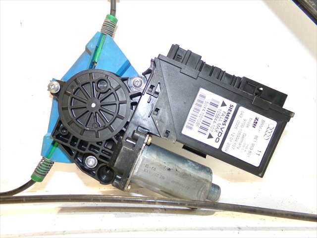 Foto 2ª: Elevalunas Eléctrico Delantero Izquierdo Audi A4 2.5 TDI RANCHERA,2000-2004 [BAU] (2004)