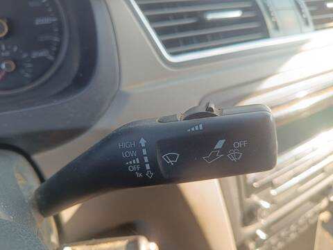 Foto 2ª: Mando Luces Seat Toledo ERENCE 105CV 77KW (2013)