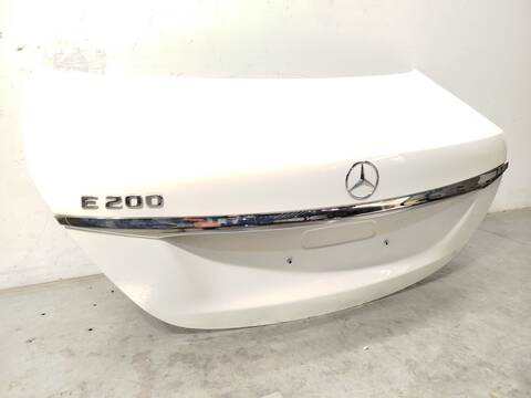 Foto 2ª: Maletero Mercedes Clase E 180 E 200 213.080) 197CV 145KW [264920] (2020)