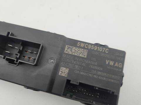 Foto 2ª: Centralita Motor ECU Volkswagen Tiguan 2.0 TSI 4MOTION 204CV 150KW [DNNE] (2025)
