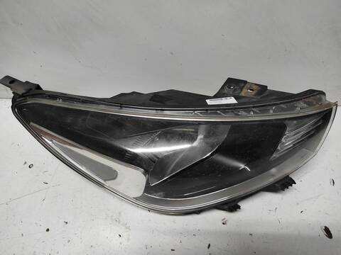 Foto 2ª: Faro Derecho Kia Rio G4LA (2018)