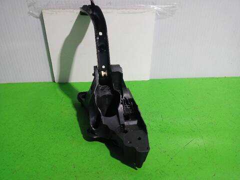 Foto 2ª: Pedal Freno Volkswagen T-Cross ADVANCE 95CV [DKLA  DUSB  CHZL  DL] (2016)