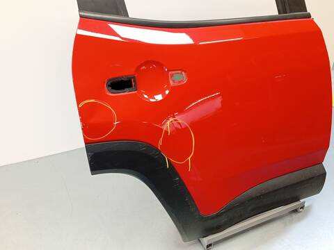 Foto 2ª: Puerta Trasera Derecha Jeep Renegade 2.0 CRD 4X4 170CV 125KW [552 83 099] (2019)