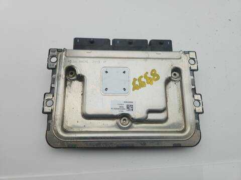 Foto 4ª: Centralita Motor ECU Dacia Sandero 1.0 TCE 90 91CV 67KW [H4D 470] (2021)