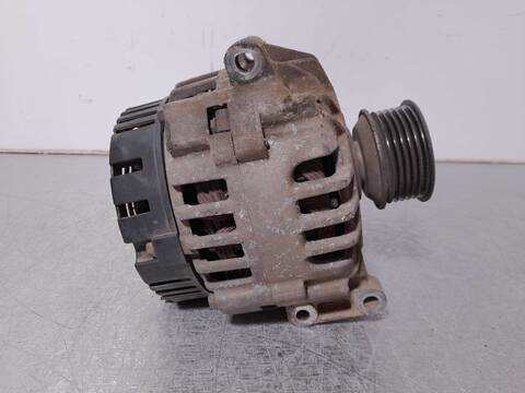 Foto 2ª: Alternador Renault Scenic 2.0 16V DYNAMIQUE 139CV 102KW JA..) [F4R C7] (2002)