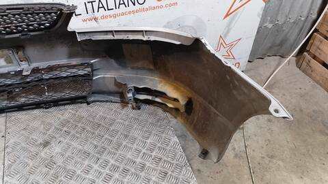 Foto 3ª: Paragolpes Delantero Toyota Corolla 2.0 D-4D LINEA TERRA 5-PTAS.) 90CV 66KW [1CDFTV] (2002)