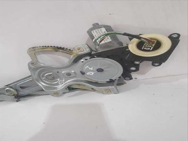 Foto 2ª: Elevalunas Eléctrico Delantero Izquierdo Toyota Yaris ACTIVE 112CV [2NRFKE] (2017)