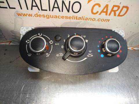 Foto 1ª: Mando Calefacción A. A. Dacia Dokker ESSENTIAL 75CV 55KW [K9K U872] (2018)