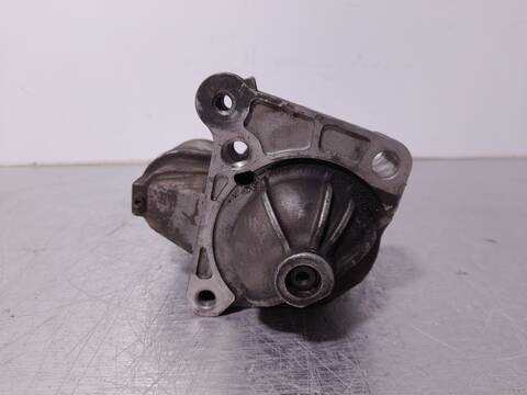 Foto 2ª: Motor de Arranque Renault Megane CONFORT AUTHENTIQUE BERLINA 120CV 88KW II BERLINA 5P [F9Q B8] (2004)