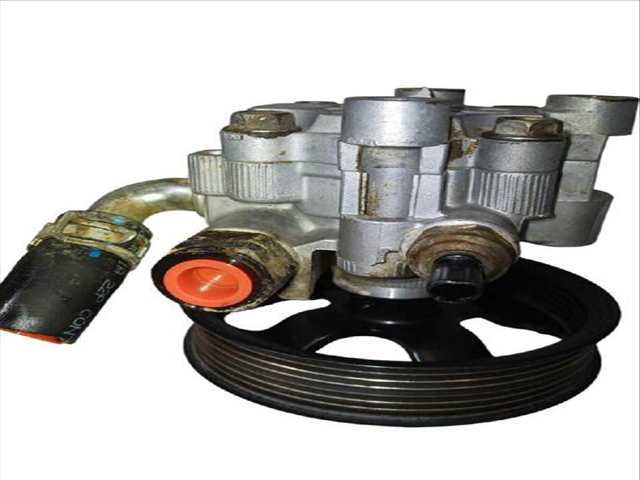 Foto 3ª: Bomba de Direccion Toyota Avensis 2.0 VVT-I AZT250_ AZT250R) (2003)