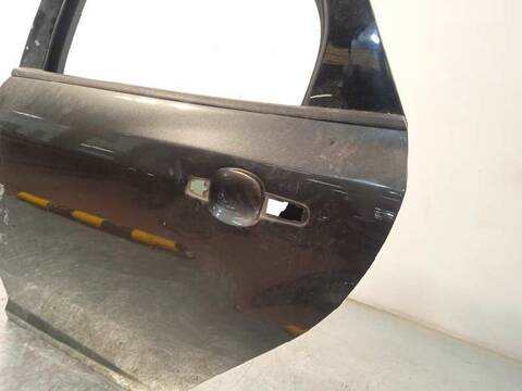 Foto 2ª: Puerta Trasera Izquierda Ford Focus BUSINESS 120CV 88KW [XWDA] (2017)