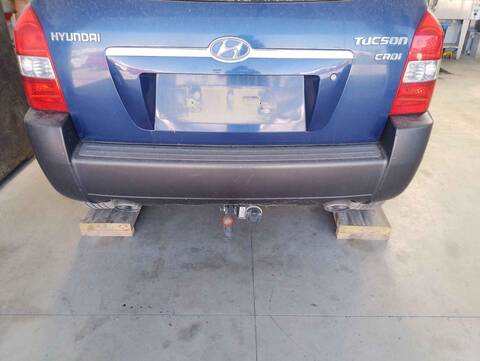 Foto 2ª: Paragolpes Trasero Hyundai Tucson 2.0 A LAS 4 RUEDAS 141CV 104KW [D4EA] (2006)