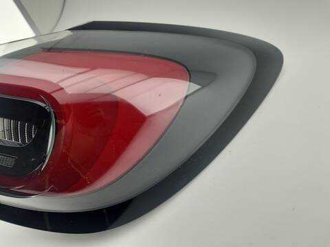 Foto 3ª: Piloto Trasero Derecho Ford Puma 1.0 ECOBOOST MHEV 125CV 92KW [B7JA,B7JB] (2024)