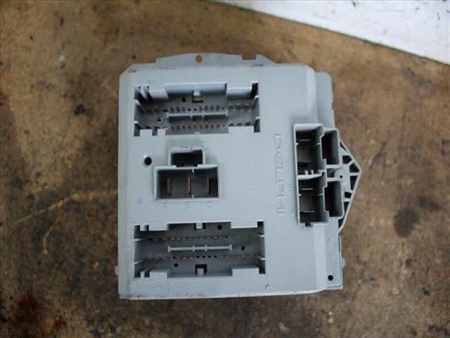 Foto 3ª: Caja Reles Fusibles Fiat Doblo 1.9 JTD [223B1000] (2008)