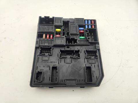 Caja Reles Fusibles Nissan Qashqai 360 110CV 81KW