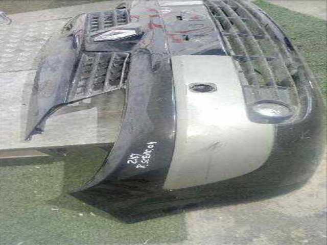 Foto 3ª: Paragolpes Delantero Renault Scenic AUTHENTIQUE 101CV 74KW [D/ K9K F7] (2005)