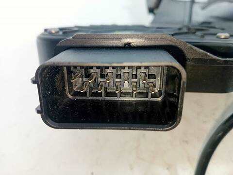 Foto 3ª: Cerradura Puerta Delantera Derecha Land Rover Freelander S TD4 150CV [224DT] (2007)