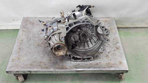 Caja Cambios Volkswagen Golf BASICO 90CV 66KW