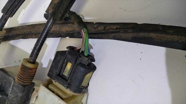 Foto 4ª: Elevalunas Eléctrico Delantero Izquierdo Ford Mondeo 2.0 DIESEL [D/QXBA] (2008)