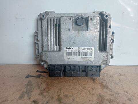 Centralita Motor ECU Nissan Primastar CAJA CERRADA BATALLA CORTA 2 7T 101CV