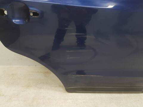 Foto 2ª: Puerta Trasera Derecha Hyundai Santa Fe 2.2 CRDI COMFORT FULL 4WD) (2006)