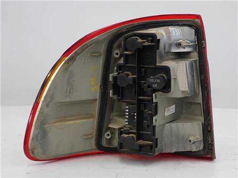Foto 2ª: Piloto Trasero Derecho Opel Astra 1.4 SI BERLINA 82CV 60KW [C 14 SE] (1994)