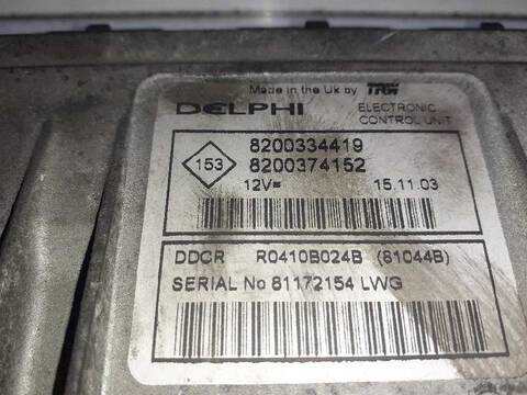 Foto 3ª: Centralita Motor ECU Renault Megane AUTHENTIQUE BERLINA 106CV 78KW II BERLINA 5P (2003)