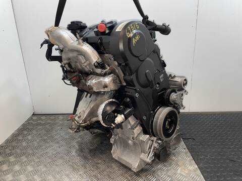 Foto 3ª: Motor Completo Audi A4 AWX BERLINA (2001)