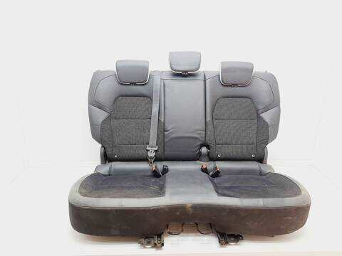 Asientos Traseros Renault Captur INTENS 116CV 85KW