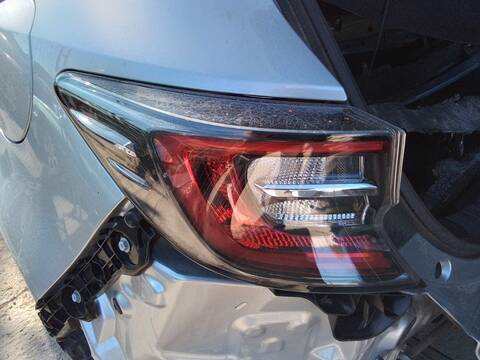 Foto 4ª: Piloto Trasero Izquierdo Toyota Corolla 1.8 98CV 72KW [2ZRFXE] (2022)