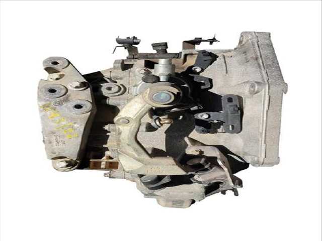 Foto 2ª: Caja Cambios Opel Zafira 1.9 CDTI M75) (2005)