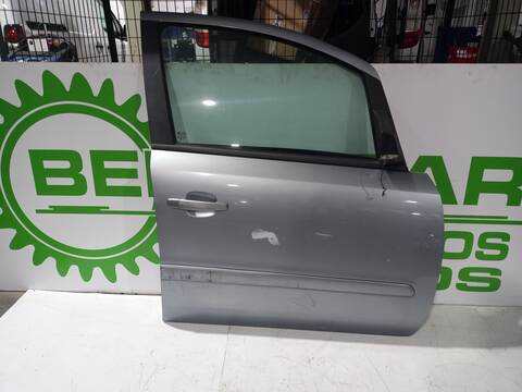 Puerta Delantera Derecha Opel Zafira 1.9 CDTI CAT Z 19 DTL) 101CV 74KW