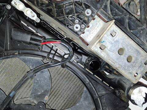 Foto 1ª: Radiador Motor Bmw X3 2.0D 2.0 16V DIESEL CAT 150CV (2004)