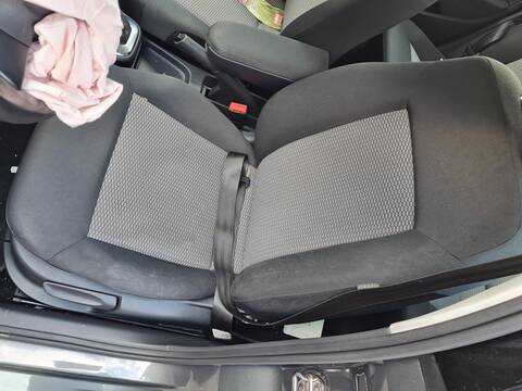 Foto 1ª: Asiento Delantero Izquierdo Volkswagen Polo ADVANCE 90CV 66KW [CAYB] (2011)