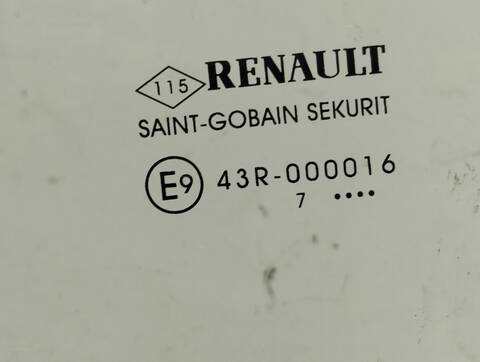 Foto 2ª: Luna Delantera Izquierda Renault Kadjar BOSE EDITION 130CV 96KW [R9M414] (2017)