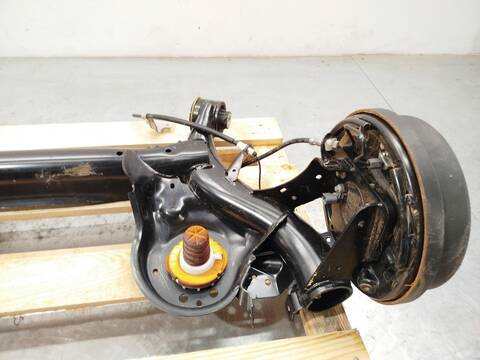 Foto 2ª: Puente Trasero Ford Tourneo 1.0 ECOBOOST 125CV 92KW [B7NB] (2024)