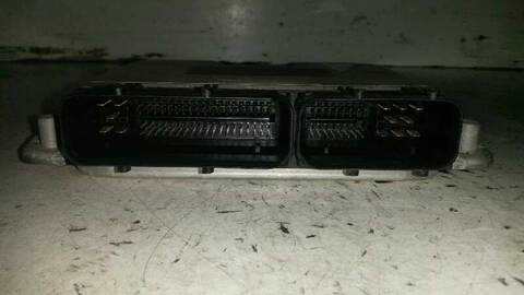 Foto 2ª: Centralita Motor ECU Volkswagen Polo 1.9 DIESEL BERLINA 64CV 47KW [ASX] (2001)