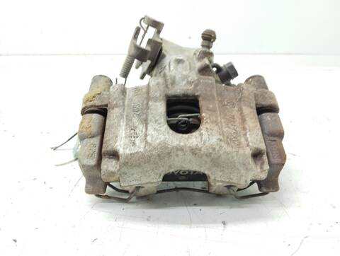Foto 3ª: Pedal Embrague Toyota Yaris 1.3 16V CAT 99CV 73KW [1NR] (2015)