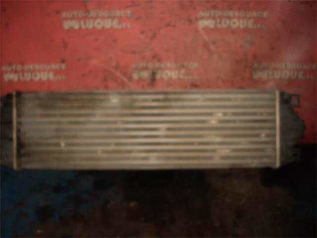Foto 3ª: Intercooler Renault Master 2.5 CAJA CERRADA. TECHO ELEVADO L3H2 RS 4078 [2.5 LTR. - 84 KW DIESEL] [S9W]