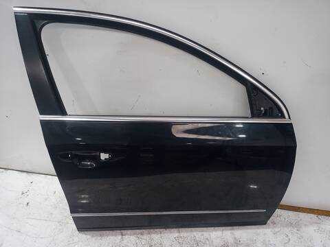 Foto 2ª: Puerta Delantera Derecha Volkswagen Passat INDIVIDUAL BERLINA 140CV 103KW (2003)