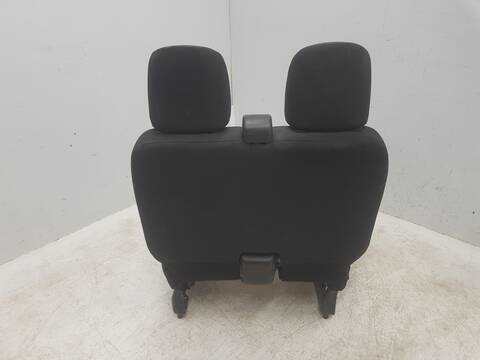 Foto 2ª: Asiento Delantero Derecho Renault Trafic MIXTO N1 L2H1 30T 5-6 PLAZAS) LARGO (2015)